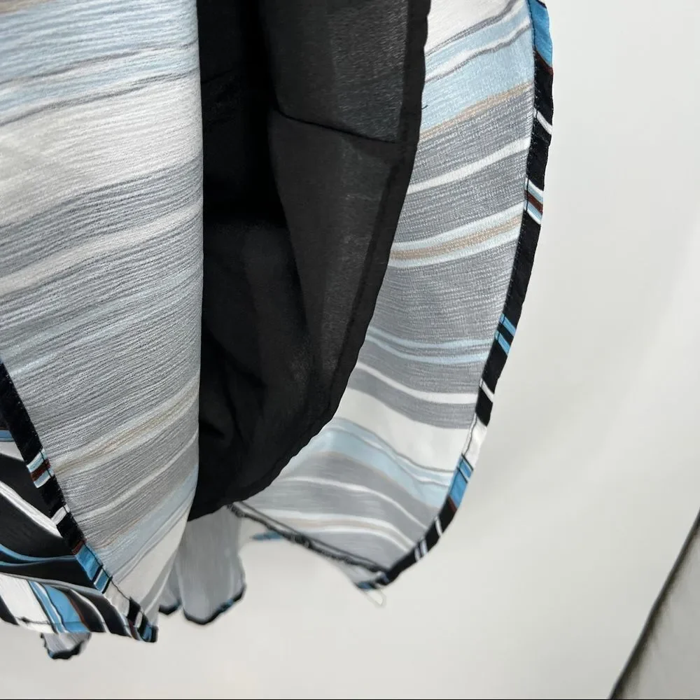 L'ATISTE Multi Striped Cutout Criss-cross A-Line Woven V-neck Sleeveless Dress - Picture 9 of 16